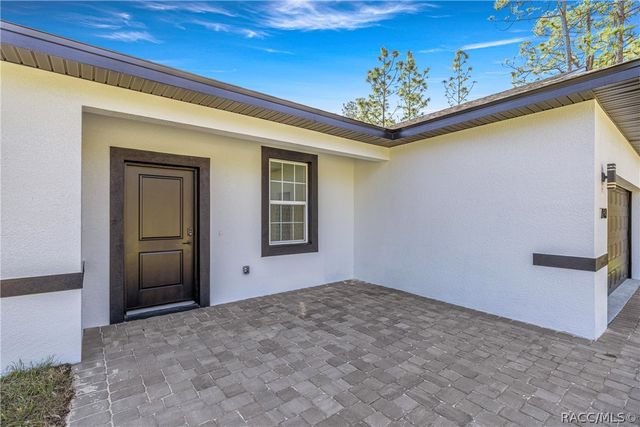 7841 N Santos Drive, Citrus Springs, FL 34434