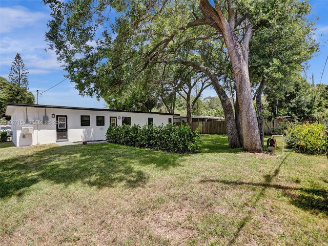 950 SW 29th St, Fort Lauderdale, FL 33315