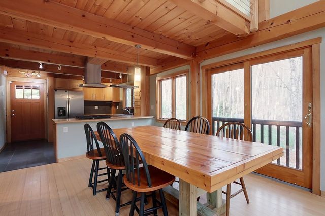 93 Old Milford Road, Brookline, NH 03033