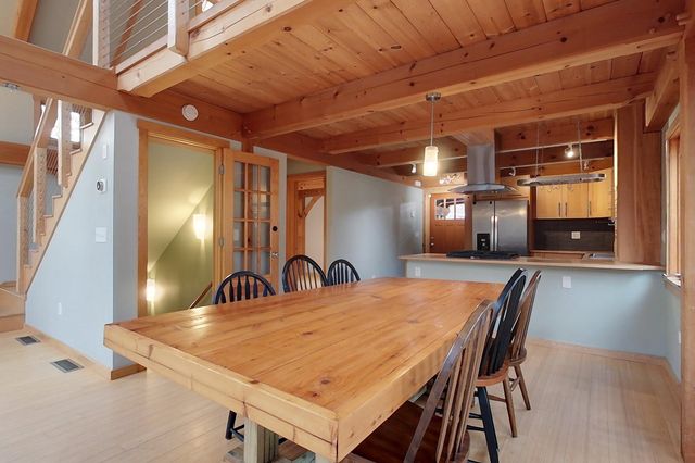 93 Old Milford Road, Brookline, NH 03033