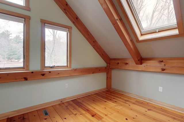 93 Old Milford Road, Brookline, NH 03033