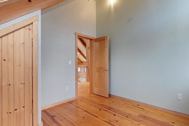 93 Old Milford Road, Brookline, NH 03033