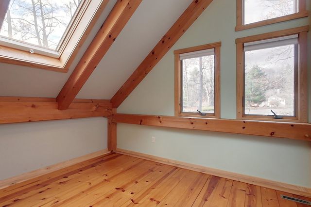 93 Old Milford Road, Brookline, NH 03033