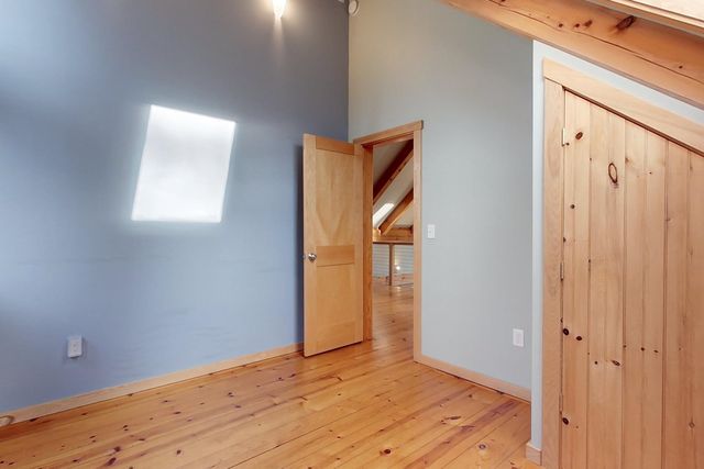 93 Old Milford Road, Brookline, NH 03033