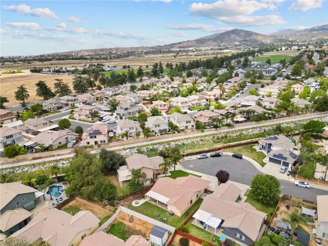 533 Heidi Circle, Beaumont, CA 92223