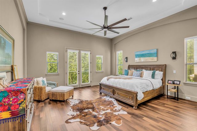 1819 W 24th Street, Houston, TX 77008