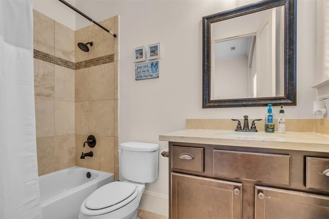 1819 W 24th Street, Houston, TX 77008