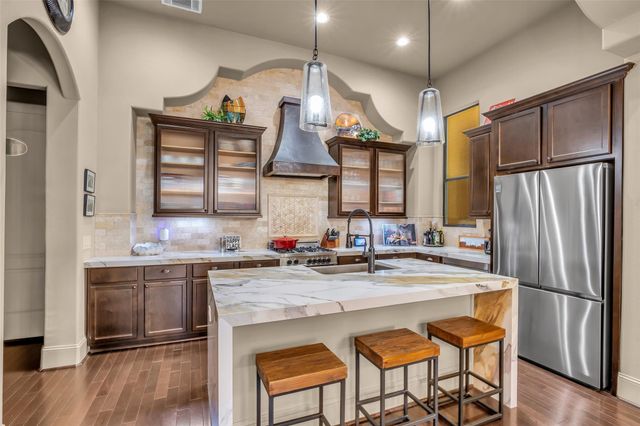 1819 W 24th Street, Houston, TX 77008