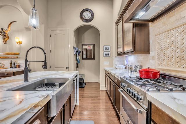 1819 W 24th Street, Houston, TX 77008