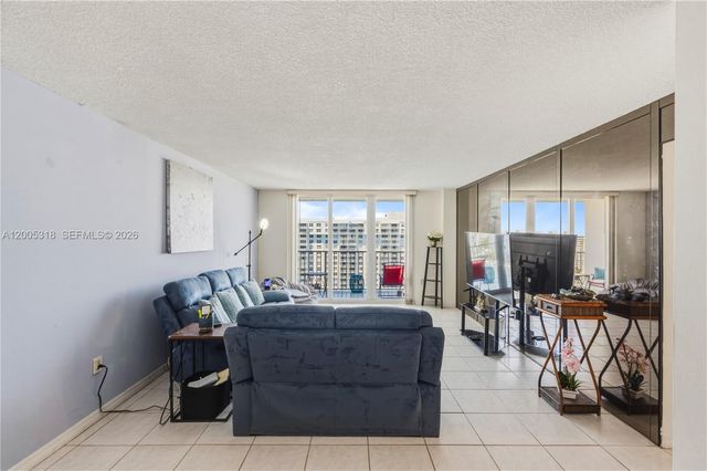 2851 NE 183rd Street 2012E, Aventura, FL 33160