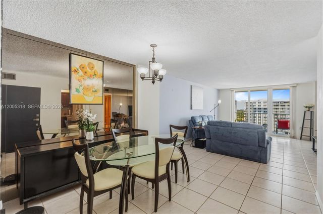 2851 NE 183rd Street 2012E, Aventura, FL 33160