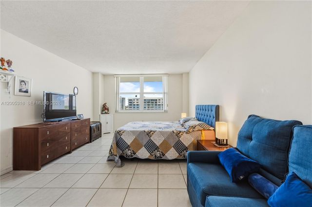 2851 NE 183rd Street 2012E, Aventura, FL 33160