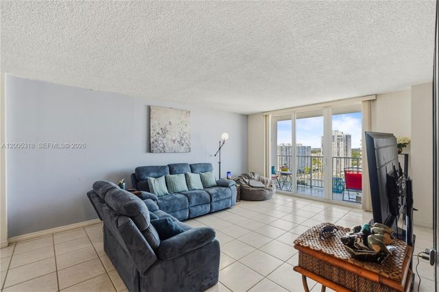 2851 NE 183rd Street 2012E, Aventura, FL 33160