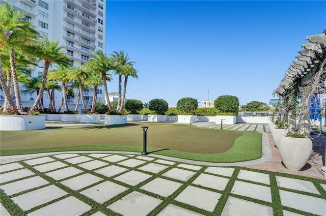 2851 NE 183rd Street 2012E, Aventura, FL 33160