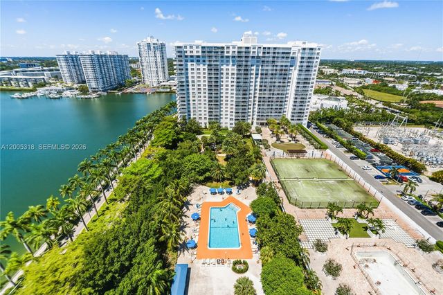 2851 NE 183rd Street 2012E, Aventura, FL 33160