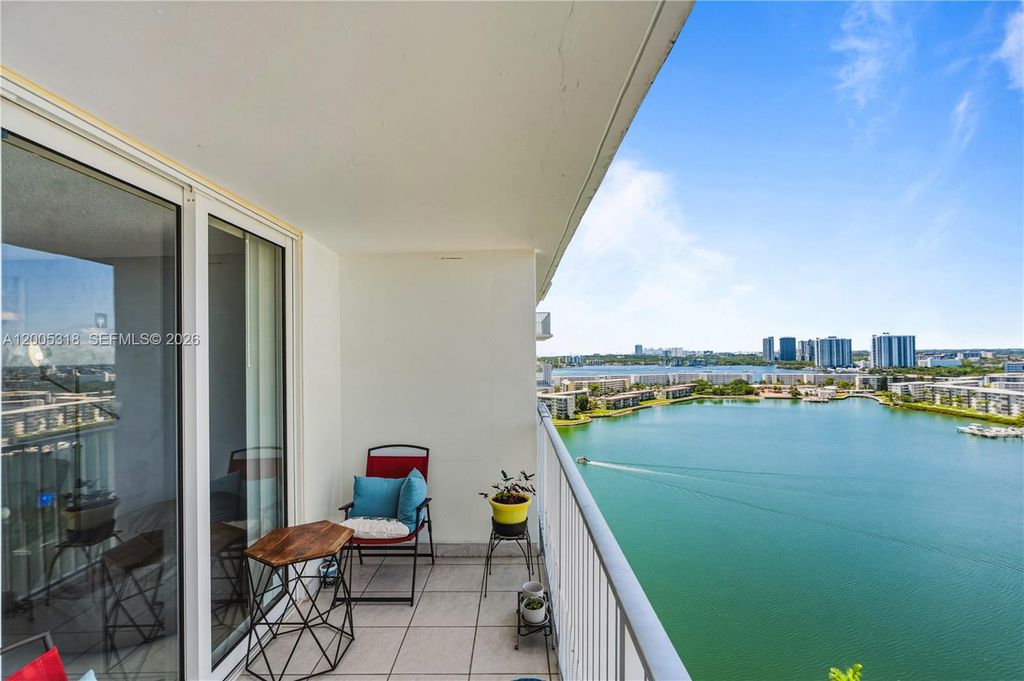 2851 NE 183rd Street 2012E, Aventura, FL 33160