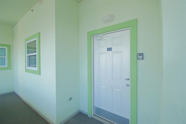 9420 Seawall Boulevard 302, Galveston, TX 77554