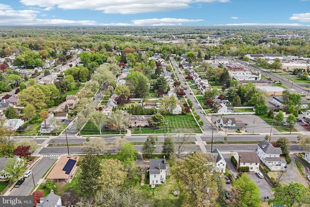 2167 BRUNSWICK AVE, Lawrence, NJ 08648