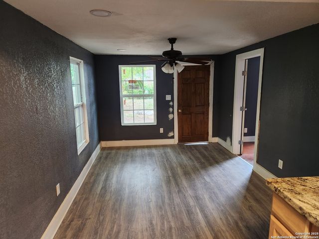 253 SW Carroll Ave, San Antonio, TX 78225
