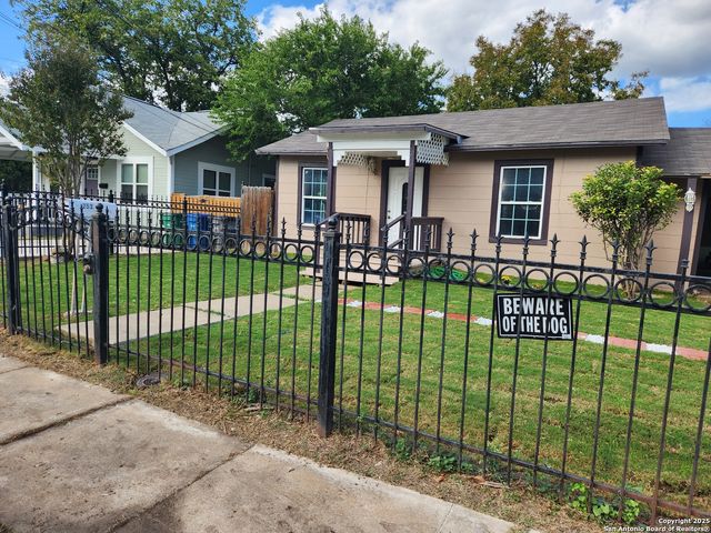 253 SW Carroll Ave, San Antonio, TX 78225