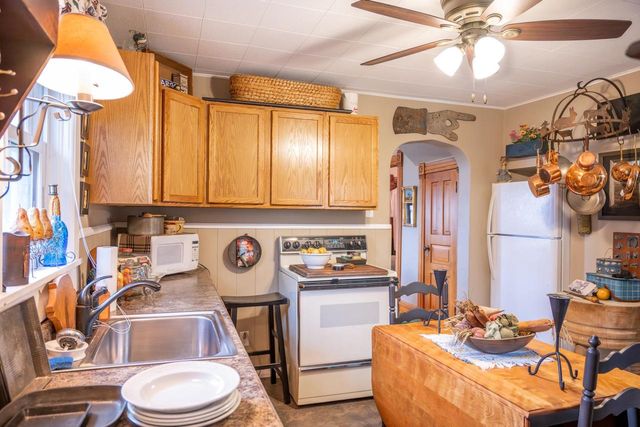 524 N East Street, Wonewoc, WI 53968