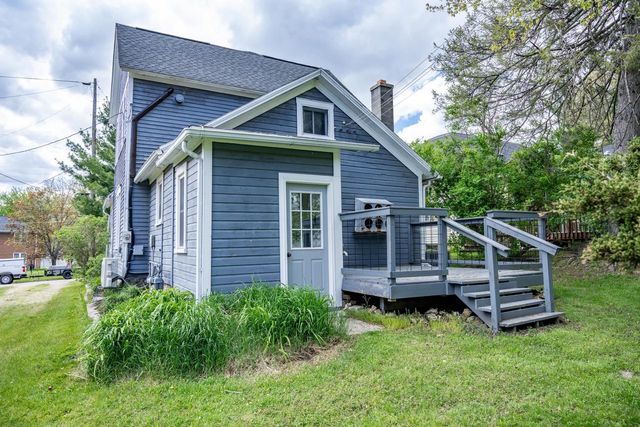 524 N East Street, Wonewoc, WI 53968
