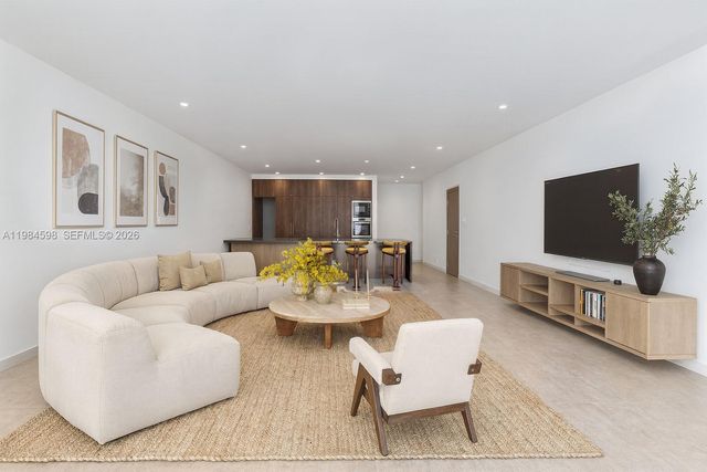 5 Grove Isle Dr L204, Coconut Grove, FL 33133