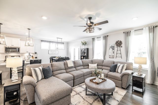 309 Van Conder Pl, Hendersonville, TN 37075