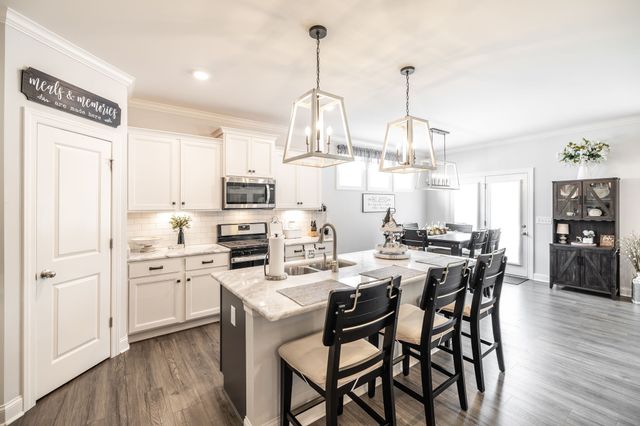 309 Van Conder Pl, Hendersonville, TN 37075