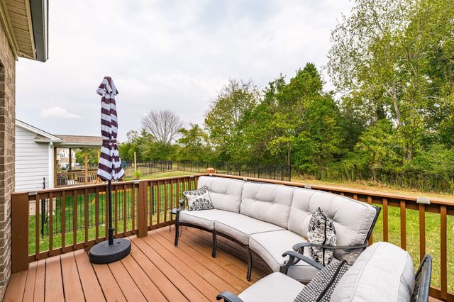 309 Van Conder Pl, Hendersonville, TN 37075