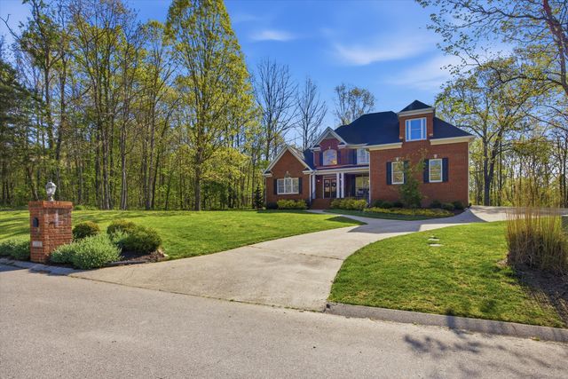 2590 Bristlecone Lane, Signal Mountain, TN 37377