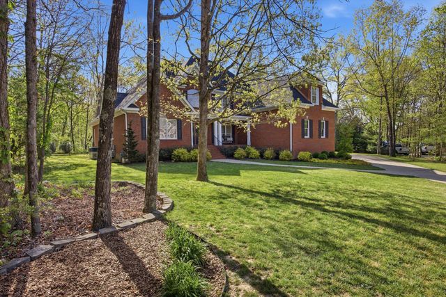 2590 Bristlecone Lane, Signal Mountain, TN 37377