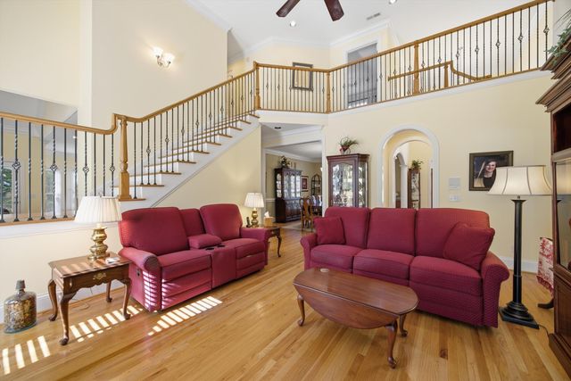 2590 Bristlecone Lane, Signal Mountain, TN 37377