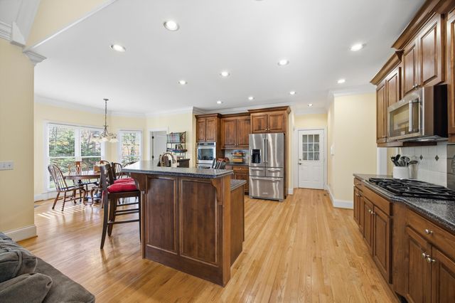 2590 Bristlecone Lane, Signal Mountain, TN 37377