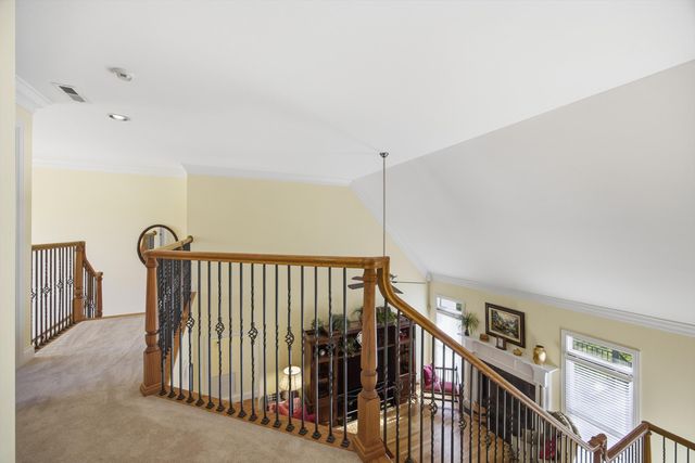 2590 Bristlecone Lane, Signal Mountain, TN 37377