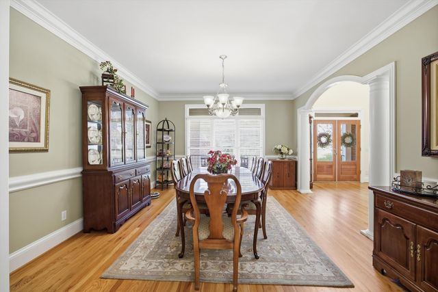 2590 Bristlecone Lane, Signal Mountain, TN 37377