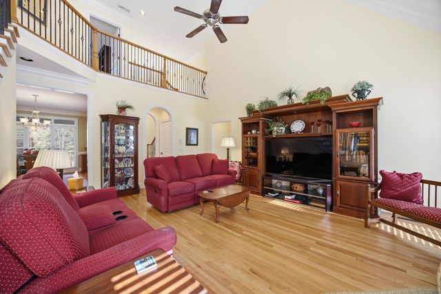 2590 Bristlecone Lane, Signal Mountain, TN 37377