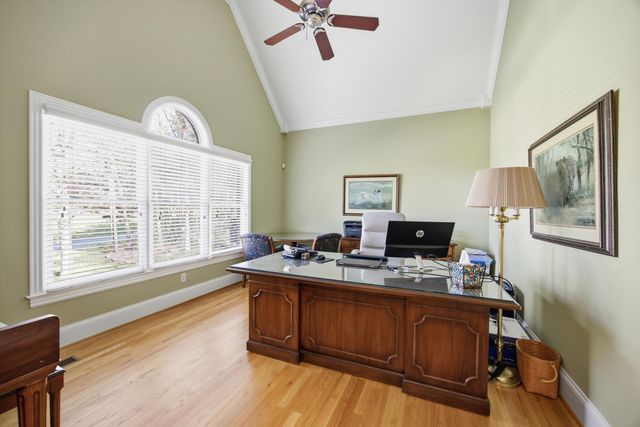 2590 Bristlecone Lane, Signal Mountain, TN 37377