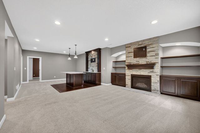 1012 NW 32nd Street, Ankeny, IA 50023