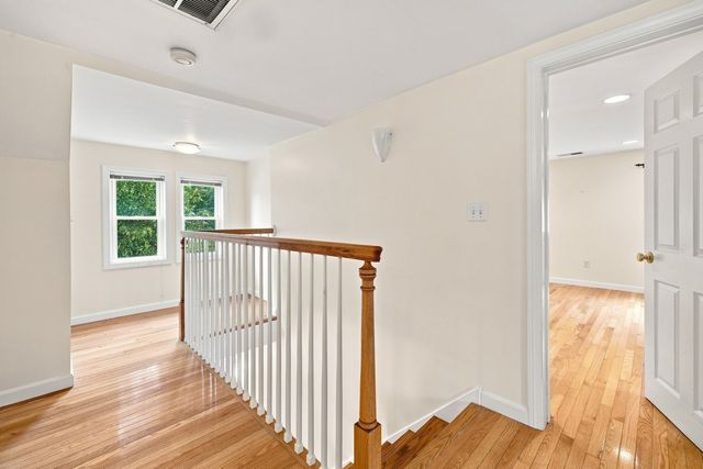 829 Chestnut, Newton, MA 02468
