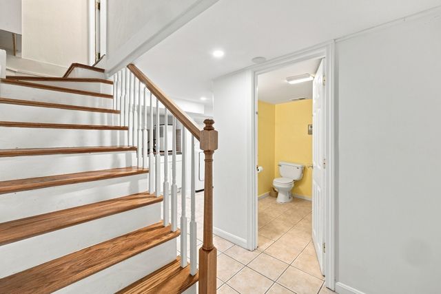 829 Chestnut, Newton, MA 02468