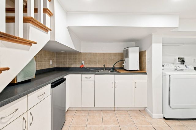 829 Chestnut, Newton, MA 02468