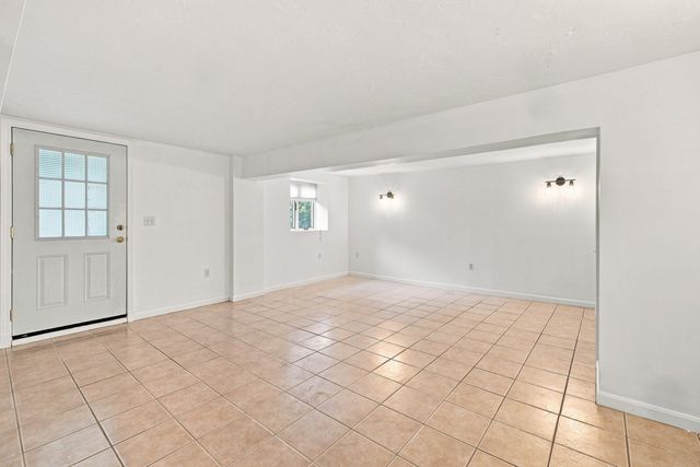 829 Chestnut, Newton, MA 02468