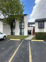 6795 SW 132nd Ave 203, Miami, FL 33183