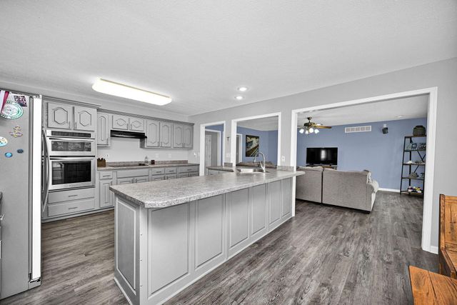 129 Creekside Drive, Danville, KY 40422