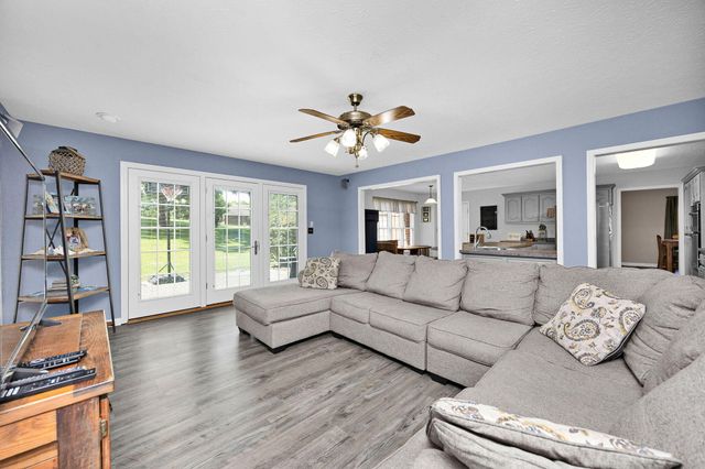 129 Creekside Drive, Danville, KY 40422