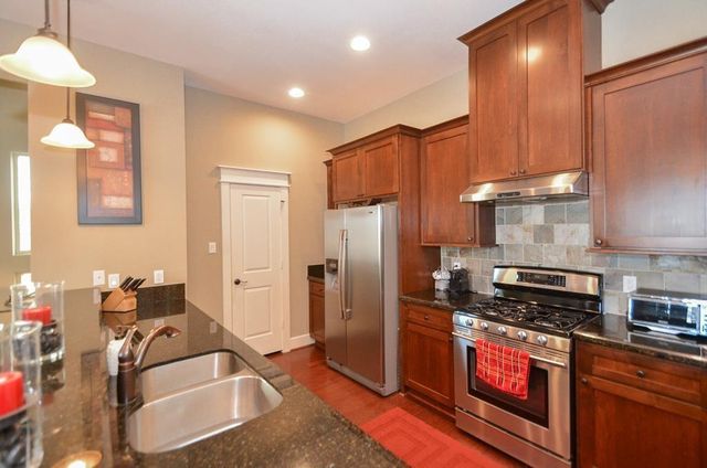 2214 Radcliffe Street, Houston, TX 77007