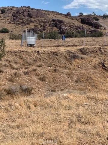2 Rough, Acton, CA 93550