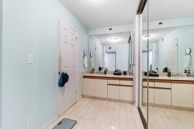 23200 Camino Del Mar 604, Boca Raton, FL 33433