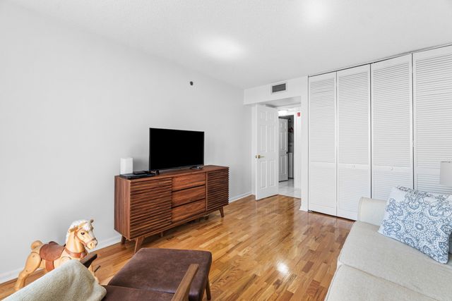 23200 Camino Del Mar 604, Boca Raton, FL 33433